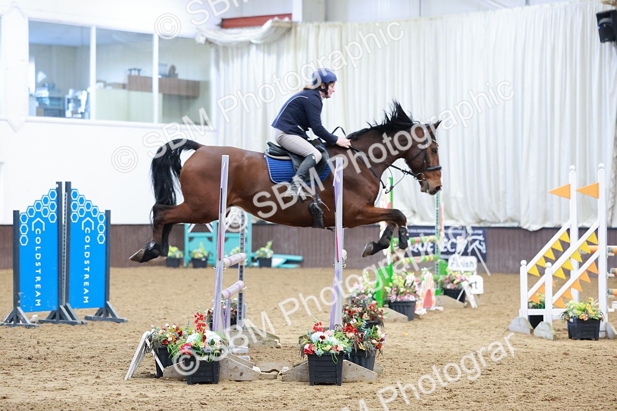SBM_003493 - Class 11 - Senior Newcomers/ 1.10m Open