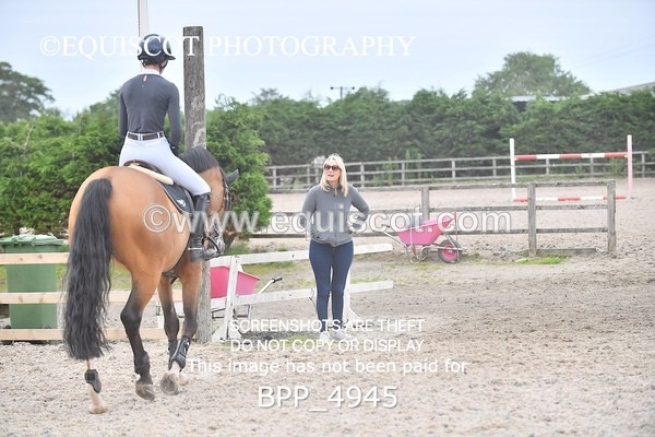 BPP_4945 - CLASS 8 National 1.30m Open