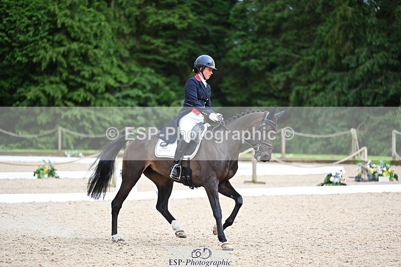 240524-160110-10676 - 540-OPPOSITION_HERALDIK_GIRL-Kirsty_Chabert