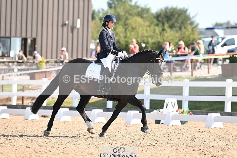 250816-103902-03435 - 074-Jessica.AllenHendrewen.Desert.Lady