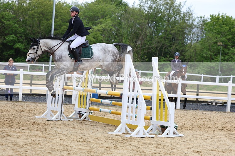 3E7A6425 - Class 4: Senior British Novice/90cm open