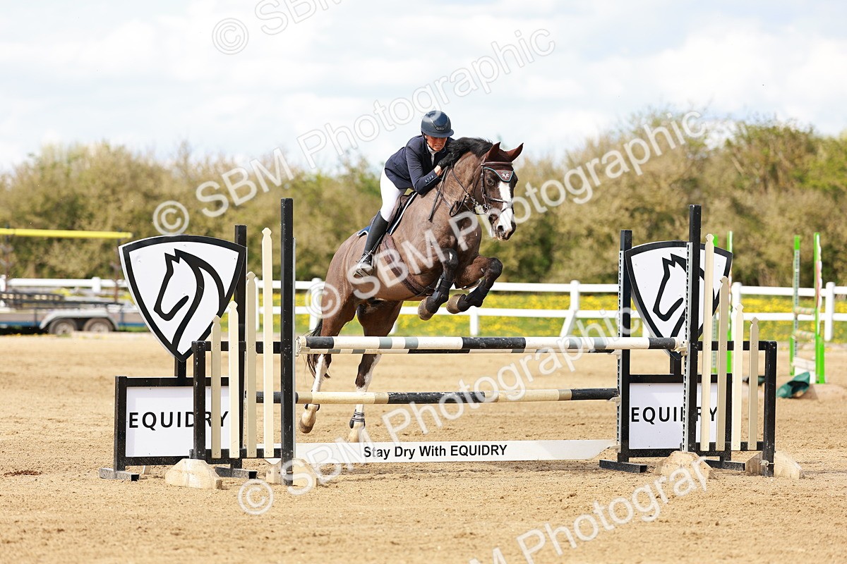 SBM_002149 - Class 4 - Senior Newcomers - 1.10m
