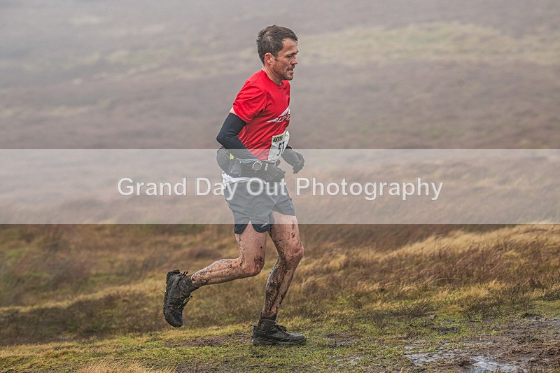Nine Standards-37 - Nine Standards Fell Race Wednesday 1st January 2025