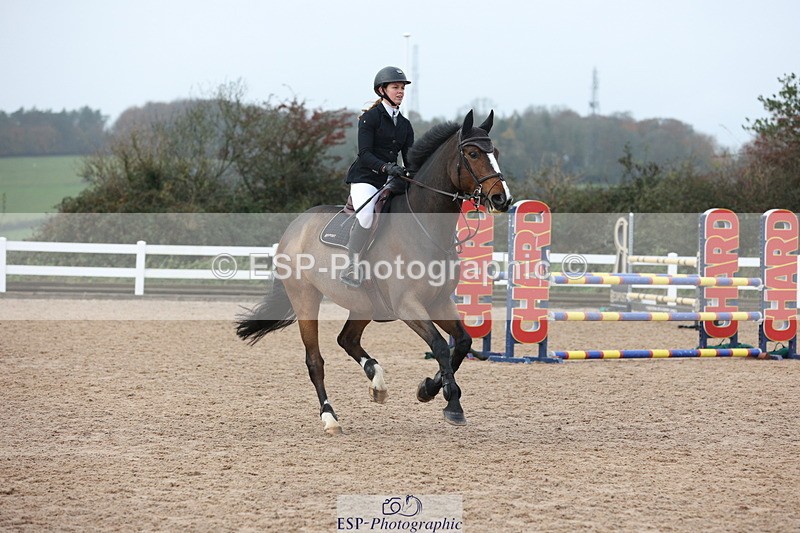 231112A-123625-04083 - Cls 19 Snr 1.05m Open