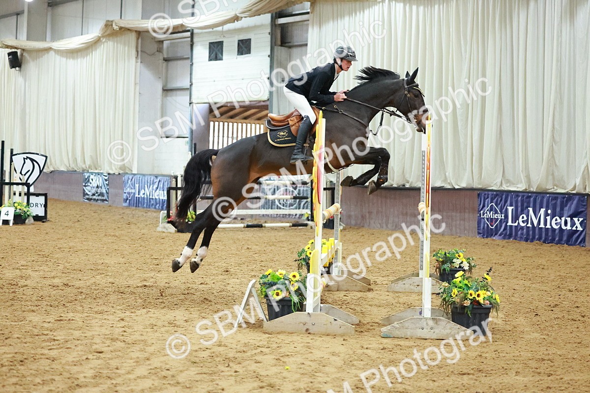 SBM_007382 - Class 19 - Senior Newcomers 1.10m
