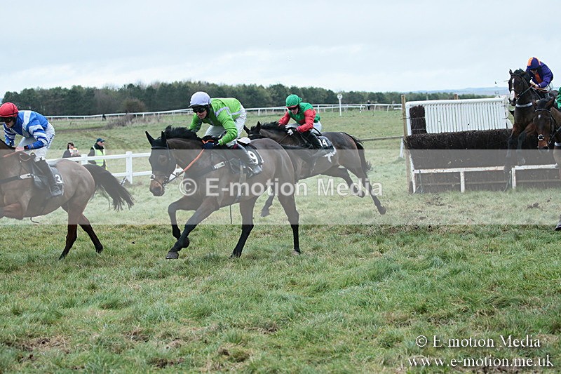 PtP 021218-207 - Hursely Hambledon Hunt Point-to-Point - Larkhill 02/12/18
