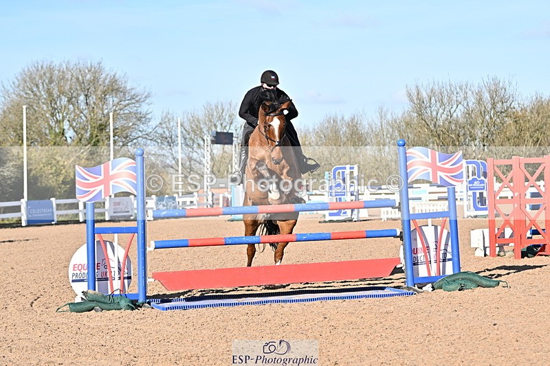 241113A-123500-00521 - Cls 04A&B Snr Newc & 1.10m Open