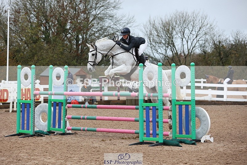 231112A-145255-05046 - Cls 21 Foxhunter & 1.20m Open