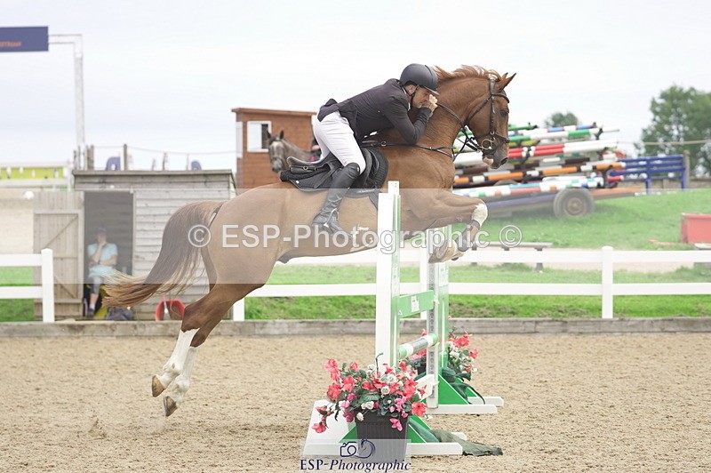 230810A-140712-02618 - Cls 4 1.05m Amateur Quali