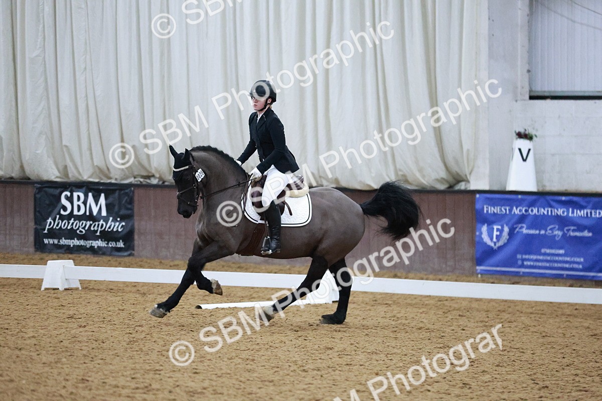 SBM_000573 - Class 7-6 - Novice 3-Novice 2