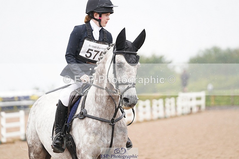 240901A-145018-10149 - 575-Lily.Nutland-ARGENTA