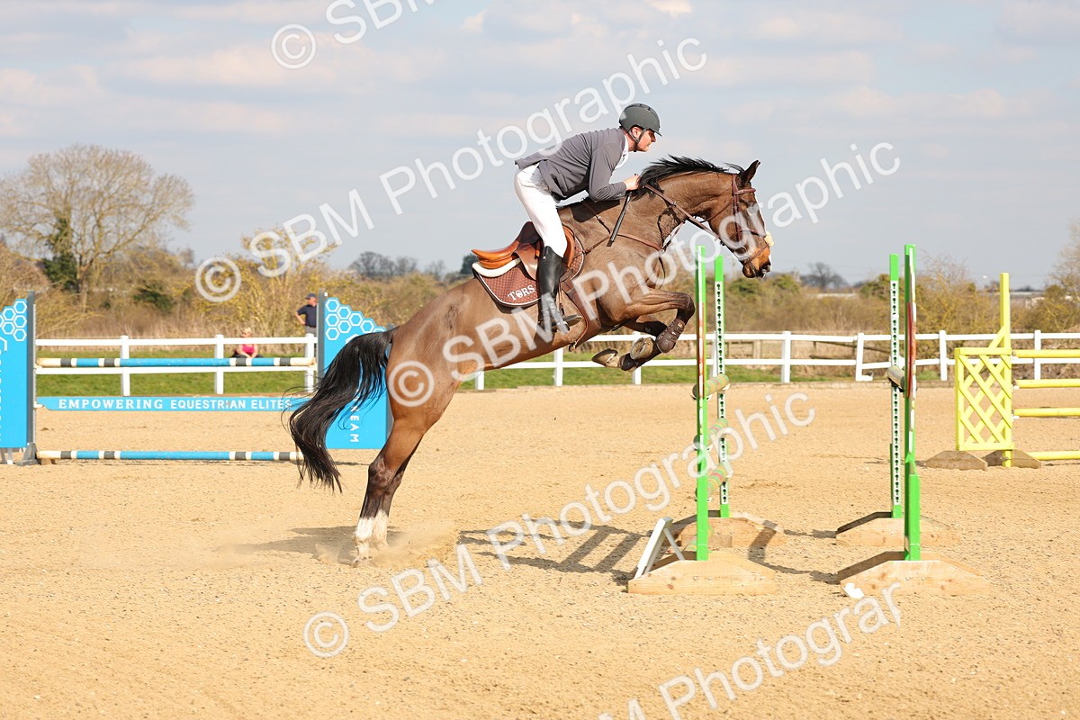 SBM_001609 - Class 5 - Senior Foxhunter - 1.20m
