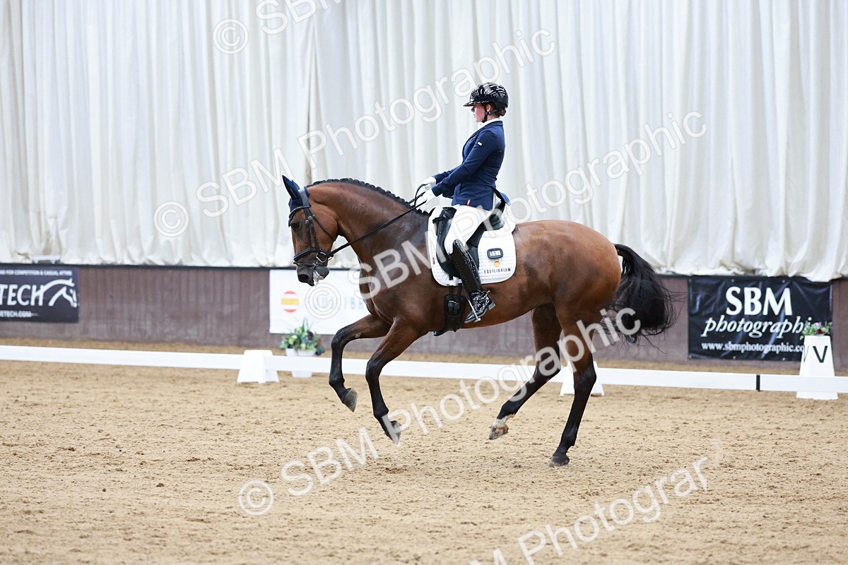 SBM_017807 - Class 15 - FEI Junior