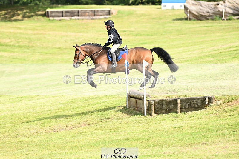 240825X-150256-35577 - 80cm XC 14.30 to 15.30