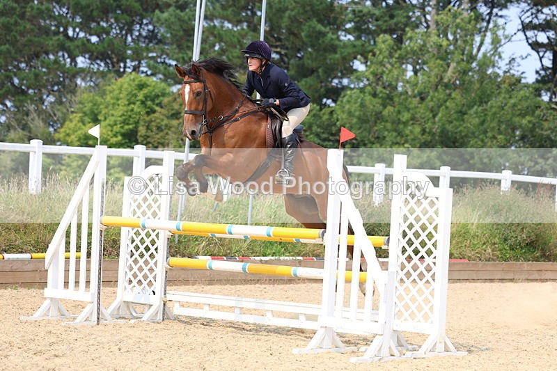 3E7A2273 - Class 7: Senior 1.05m