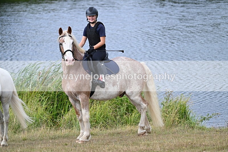 WJ7_5627 - Time 11:50 to 12:09