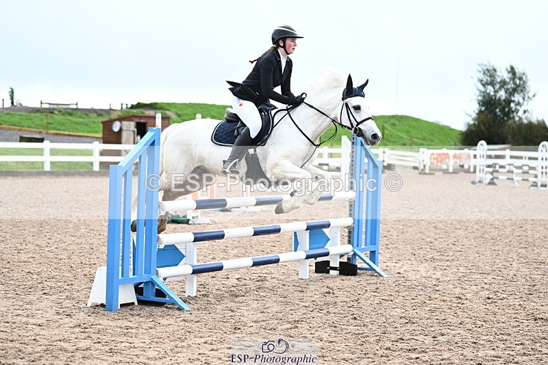 231118A-104512-01493 - Cls 5 Discovery & 90cm Open