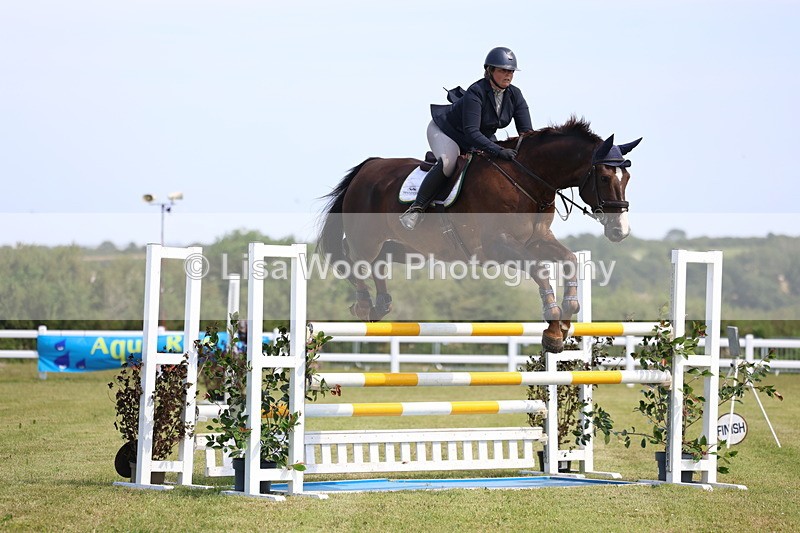 3E7A0071 - Class A: Showjumping Senior Open 1.25