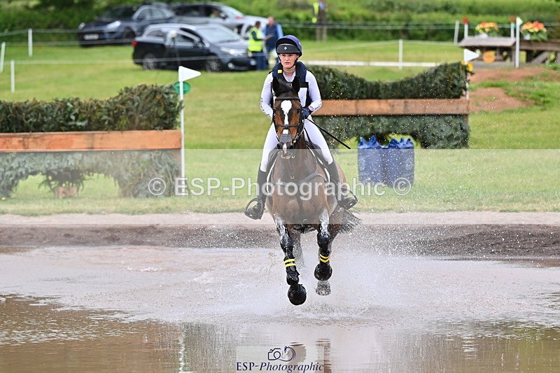 250524A-100102-08872 - A-014-Anna.Price-BLAKENEY.SURPRISE