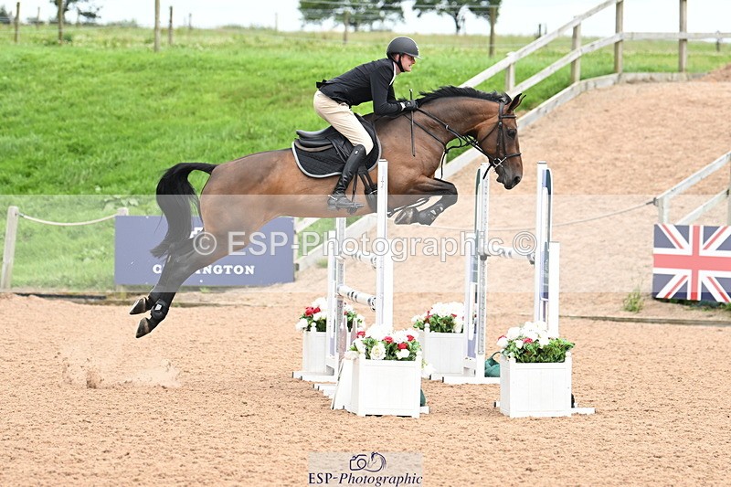 240727A-155458-06023 - Cls 16 Snr Foxhunter