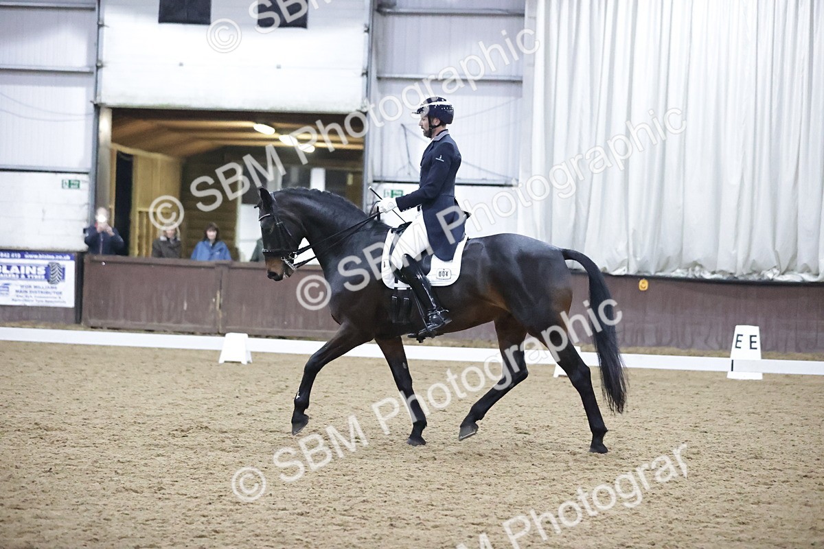 SBM_009087 - Class 16-17-19-21 - ADV 101-FEI PSG-FEI INT I-GP