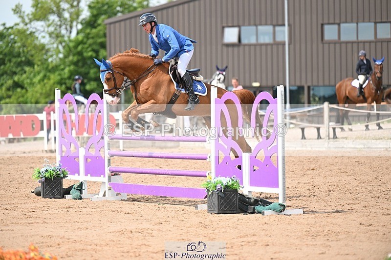 250511-142733-14347 - Cls 28 Snr Newcomers