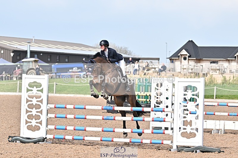 250326-123325-00658 - Cls 4 Newcomers and 1.10m