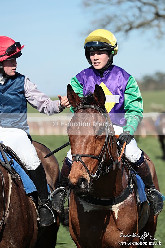 PtP 210326 182 - VWH Cirencester Races 21/03/26