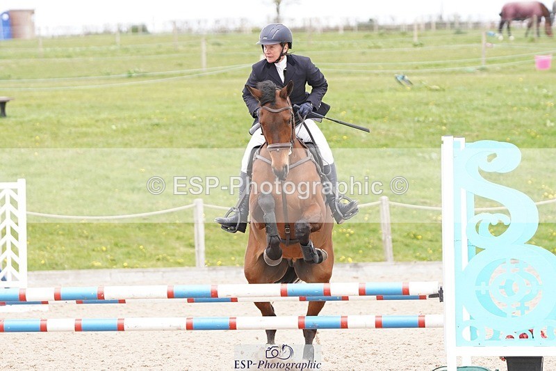 250414-132940-00945 - 80cm Round 2