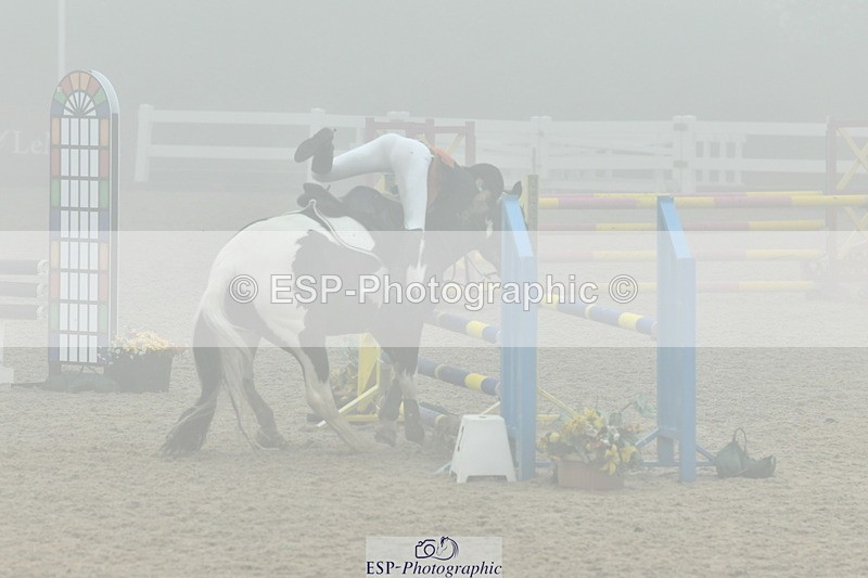 230506A-123920-06047 - Cls 28 95cm Amateur Quali