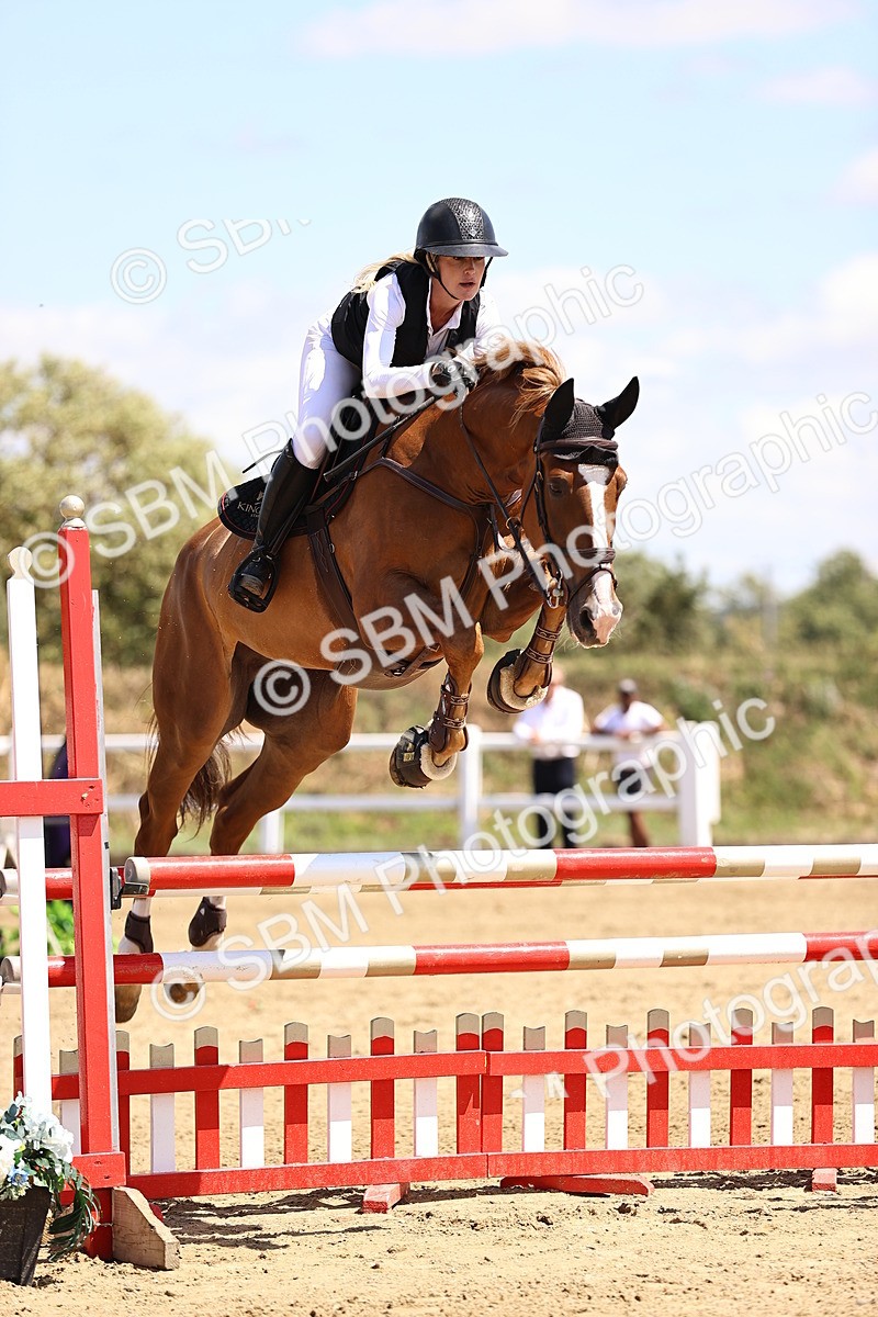 SBM_014417 - Class 15 - Senior Newcomers - 1.10m Open