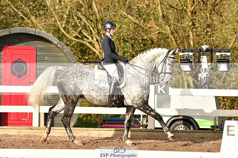 231104A-134447-00683 - Cls 15 Music Adv Medium