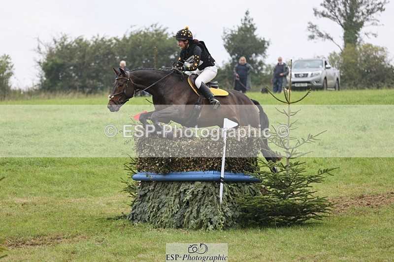 240901A-132316-09082 - 323-Bethany.Hull-CARRICK.DIAMOND.OLIVER