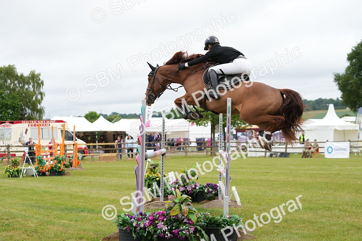 SBM_01883 - Class 200 - Martin Grant Homes Stakes 1.25m Open
