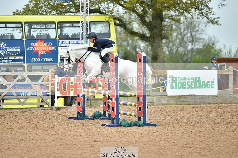 230513A-093154-00112 - Cls 11 Stepping Stones 128+138cm