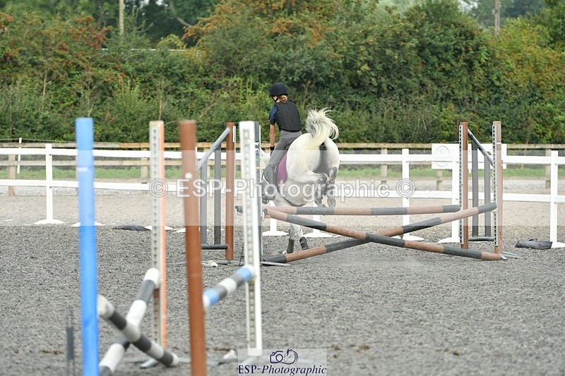 230817-092229-00167 - Theo's 1st Group - Arena