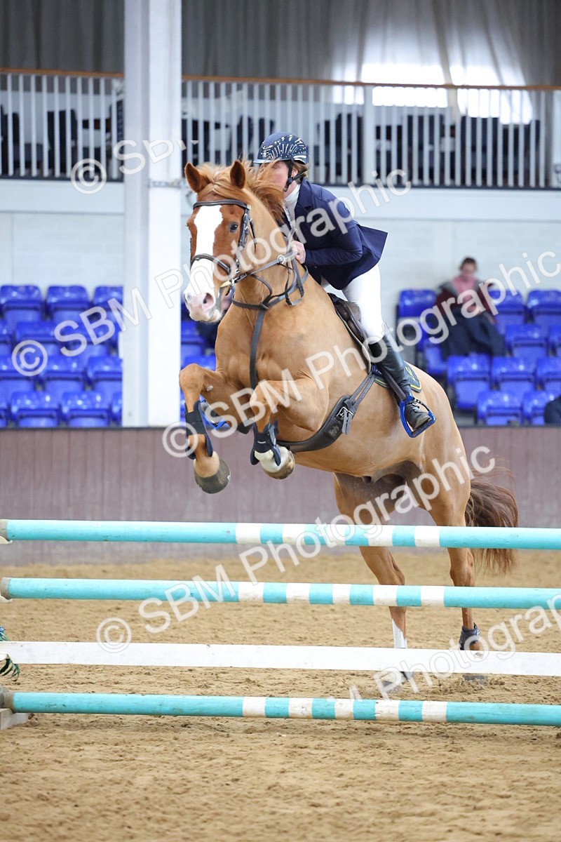 SBM_009657 - Class 20 - Senior British Novice/ 90cm Open - First Round (0.90m)