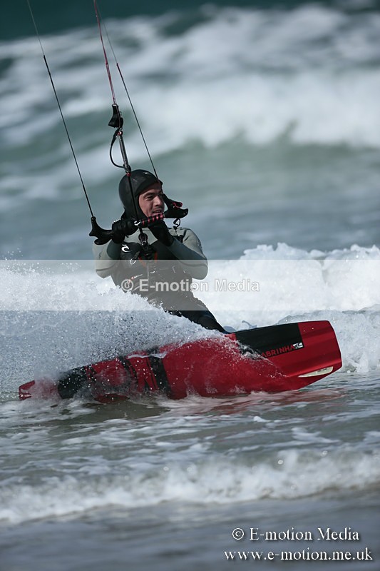 KS 020413-76 - Kite Surfing