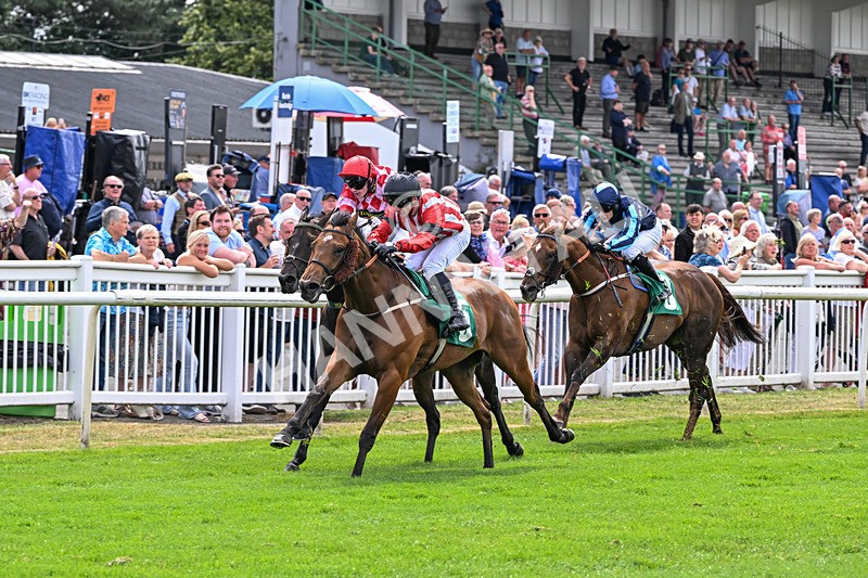 010726-Race 4-Barmyblade-8278 - Race 4 14.40pm Army Benevolent Fund Handicap