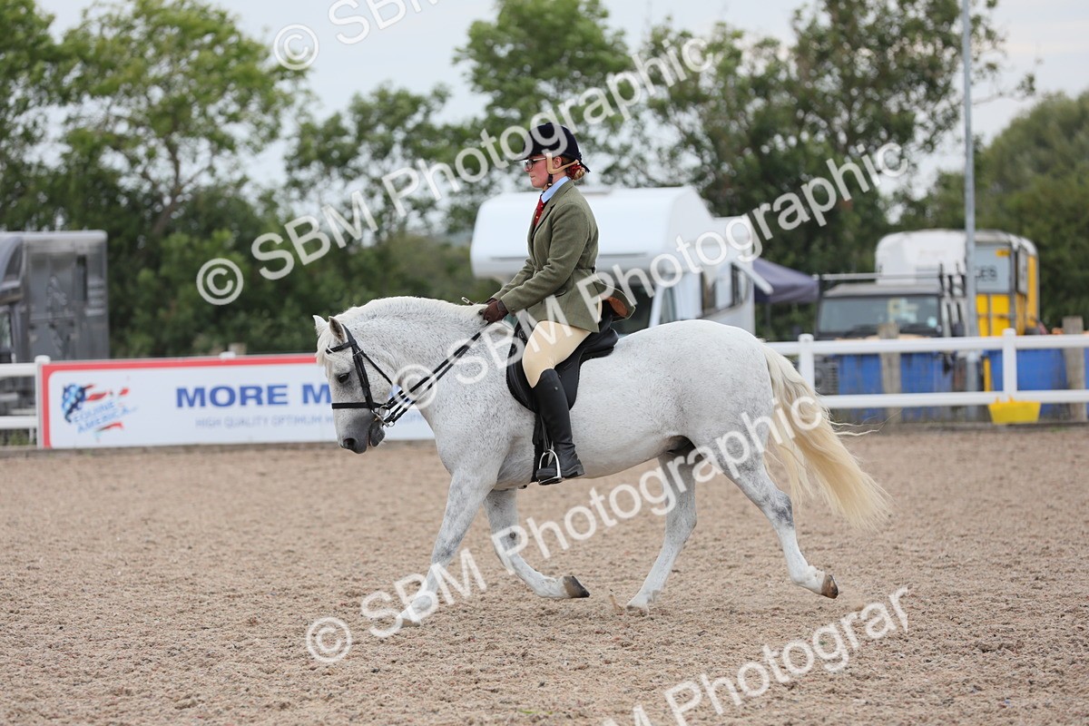 SBM_18068 - Class 316 Best Pony/Rider Combination