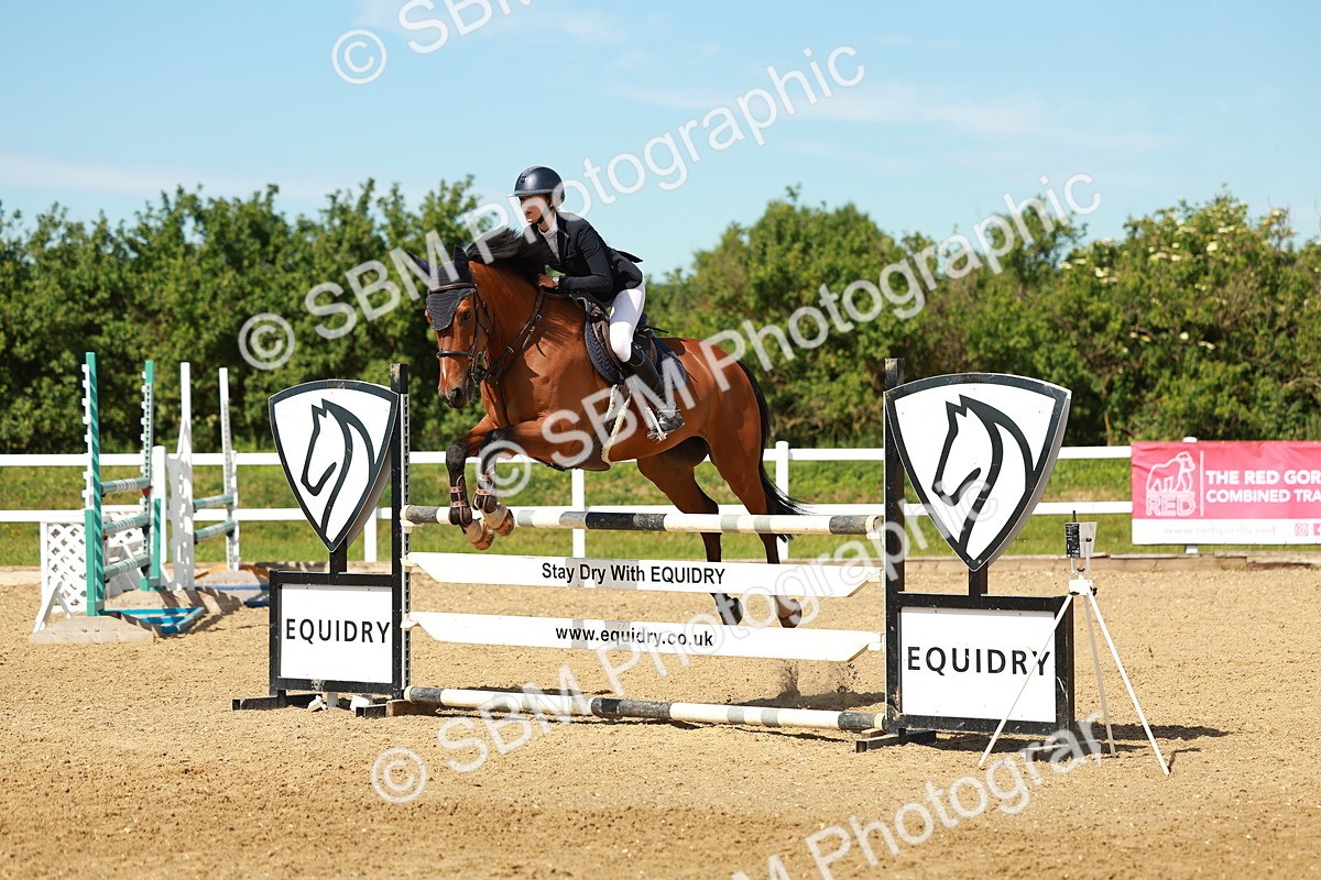 SBM_002681 - Class 4 - Senior Newcomers - 1.10m