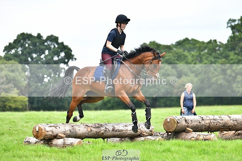 230817-143101-03021 - Abbie's 2nd Group - XC