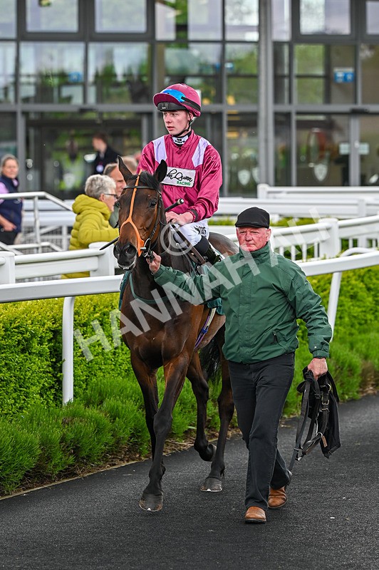 210526-Race 1-The Tunguska Event-4005 - Race 1 14.10pm Download The Raceday Ready App Apprentice Handicap
