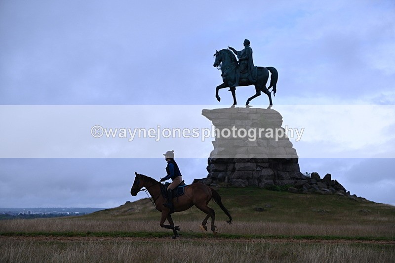 DSC_3841 - Time at Statue 13:51 to 14:55
