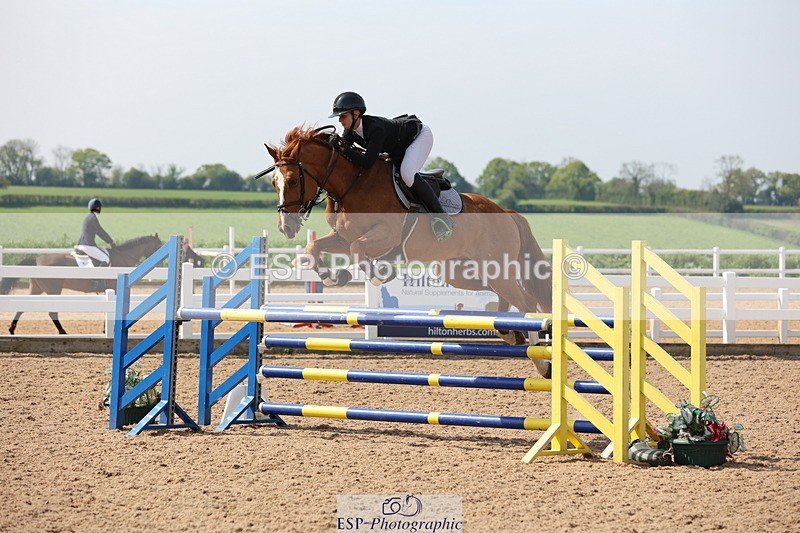 240510A-103712-05817 - Cls 14 Discovery and 1m Open