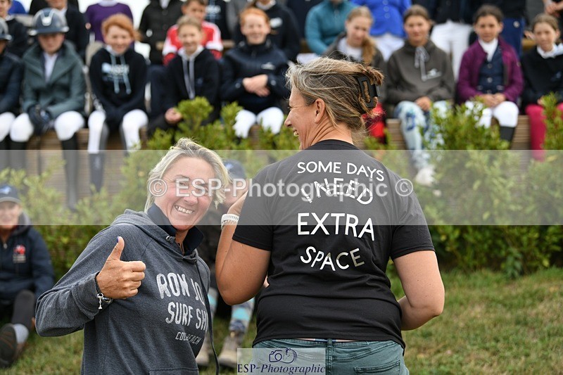 250807-093533-00052 - 60cms Round 1