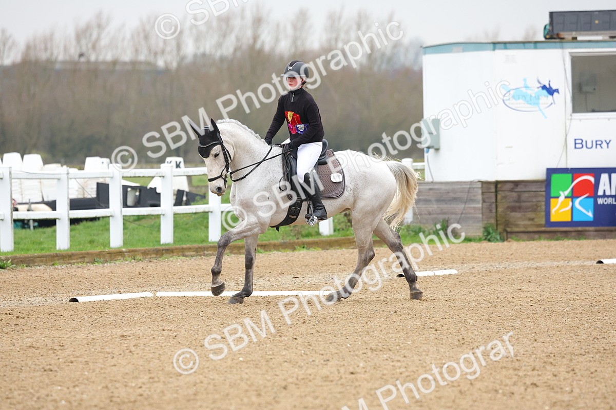 SBM_001258 - Class 8-11 - Novice 2 - Elementary 2