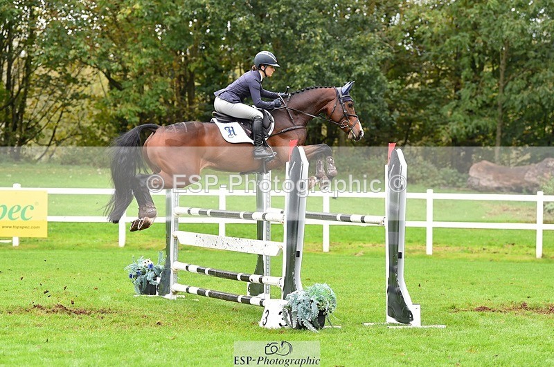 231021-123128-16588 - 045-HILDARE.REGARDE.MOI-Danielle.Mccormack-SJ