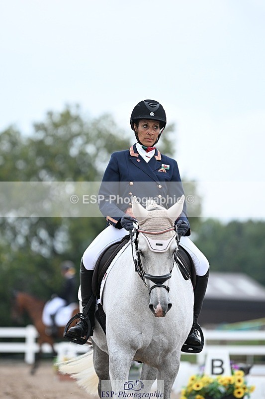 250907-121551-08281 - 010-Donna.HarrisKylah