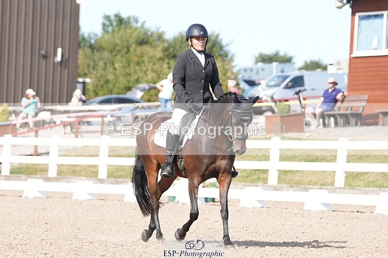 250817-164230-11930 - 210-Zoe.SmartBroadtown.King.Fisher